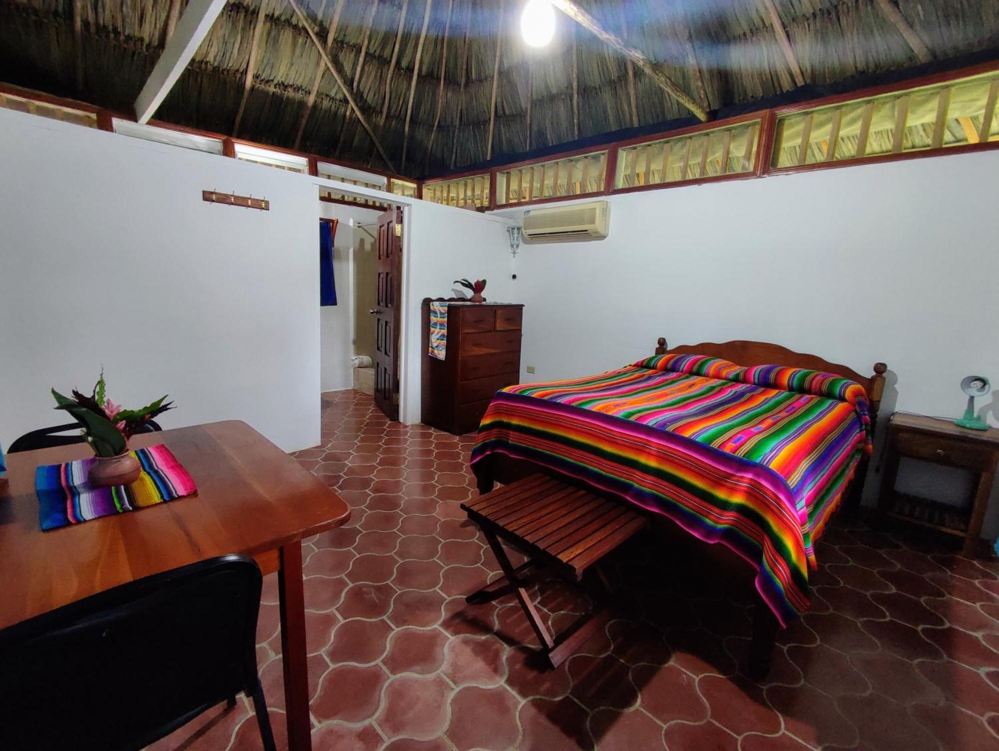Maya Mountain Lodge Сан-Игнасио Экстерьер фото