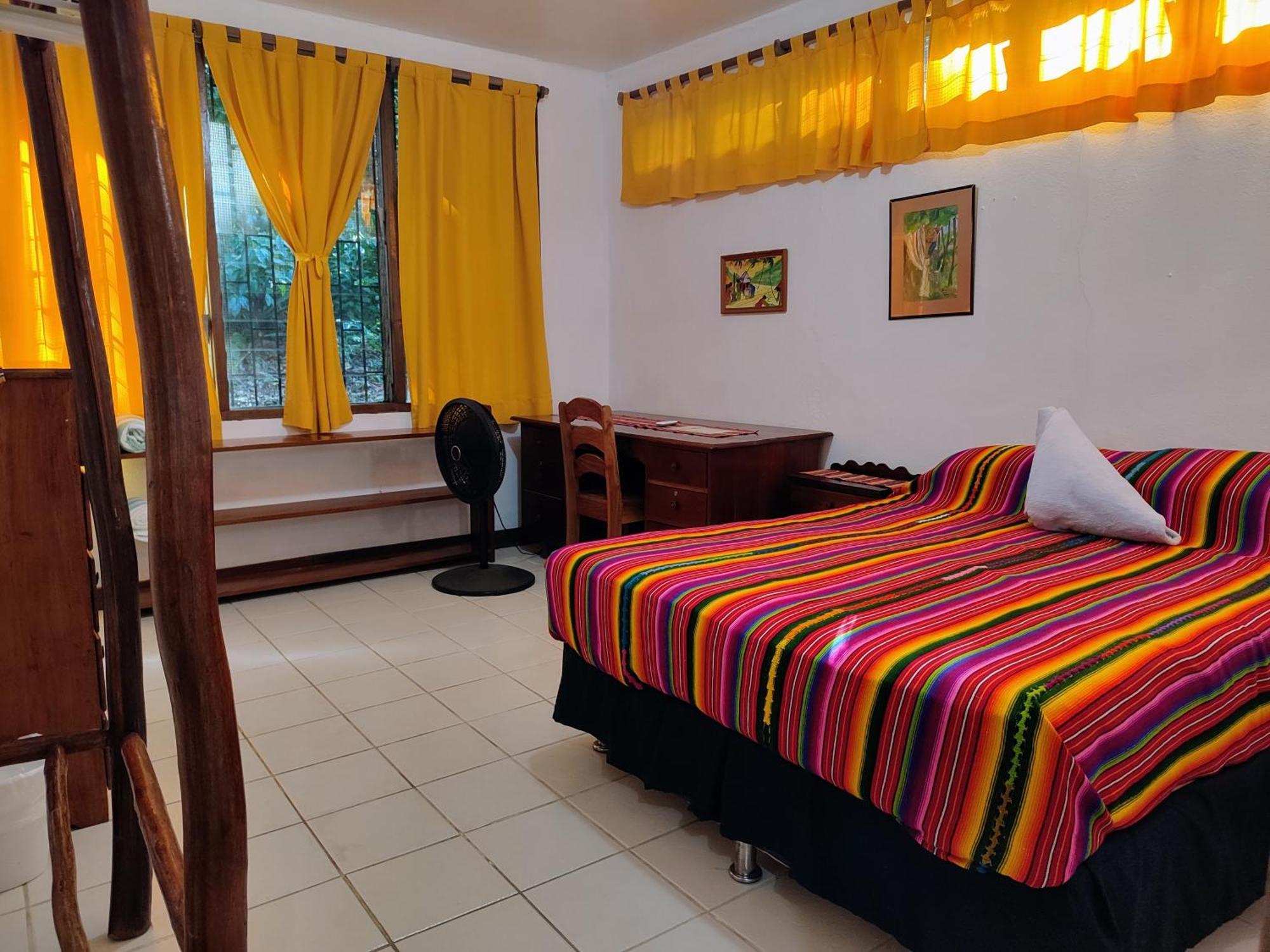 Maya Mountain Lodge Сан-Игнасио Экстерьер фото