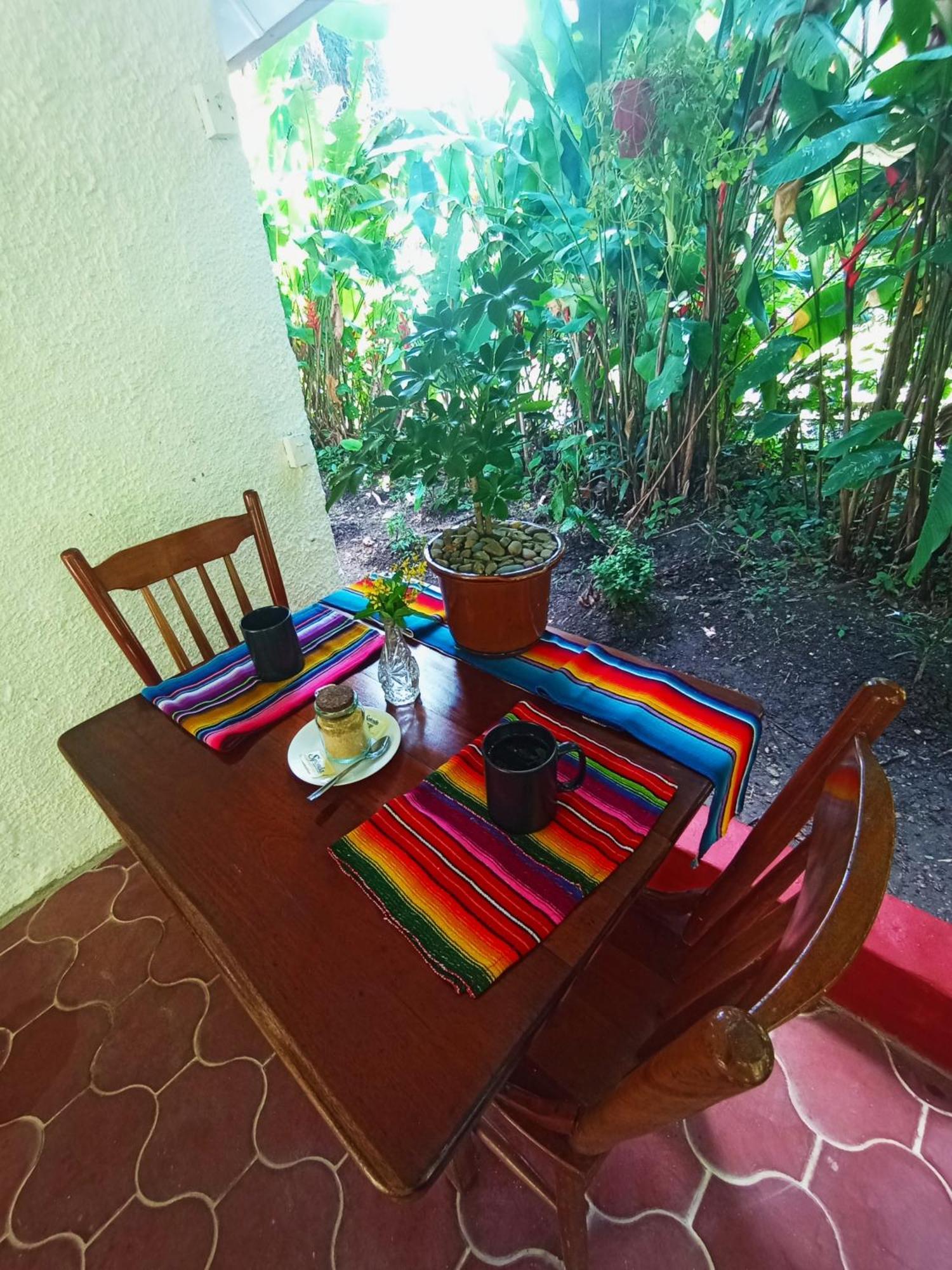 Maya Mountain Lodge Сан-Игнасио Экстерьер фото